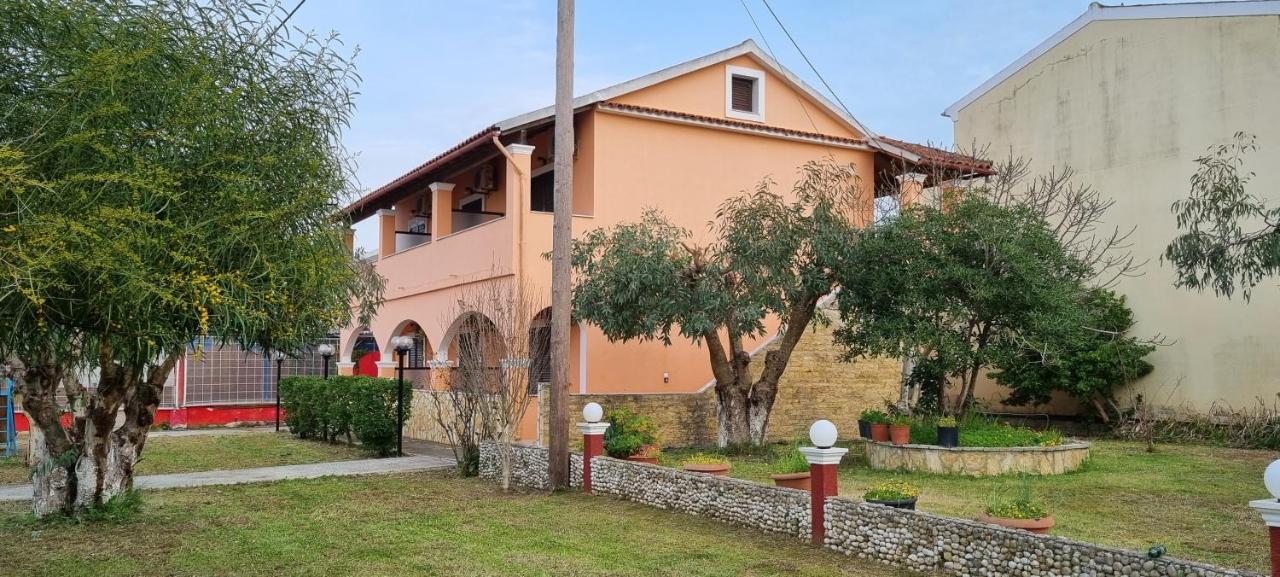 Appartement Anna Garden Sidari à Sidárion Extérieur photo